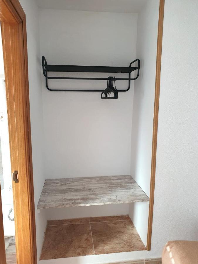 Hostal Fronton Alcobendas Exterior photo